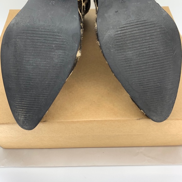 UO Pony Hair Giraffe Printed Bootie - Picture 6 of 10